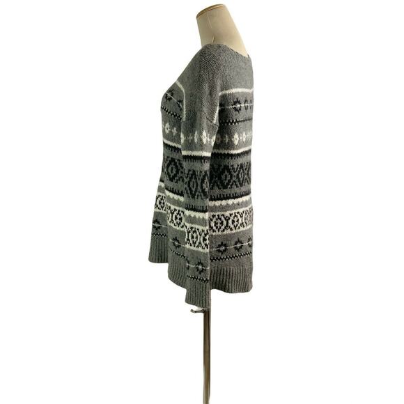 American Eagle Gray white Fair Isle Sweater Small - Picture 6 of 8
